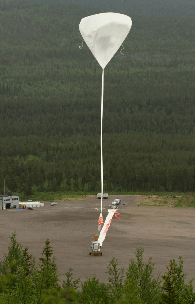 Giant Balloon Launches Sun-Studying Telescope